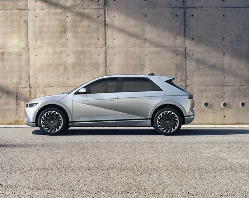 Hyundai IONIQ 5 77.4kWh Lounge, Phantom Black - SNEL RIJDEN!