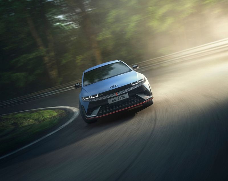 Hyundai IONIQ 5* 77.4kWh Lounge, Phantom Black Hyundai IONIQ 5* 77.4kWh Lounge, Phantom Black