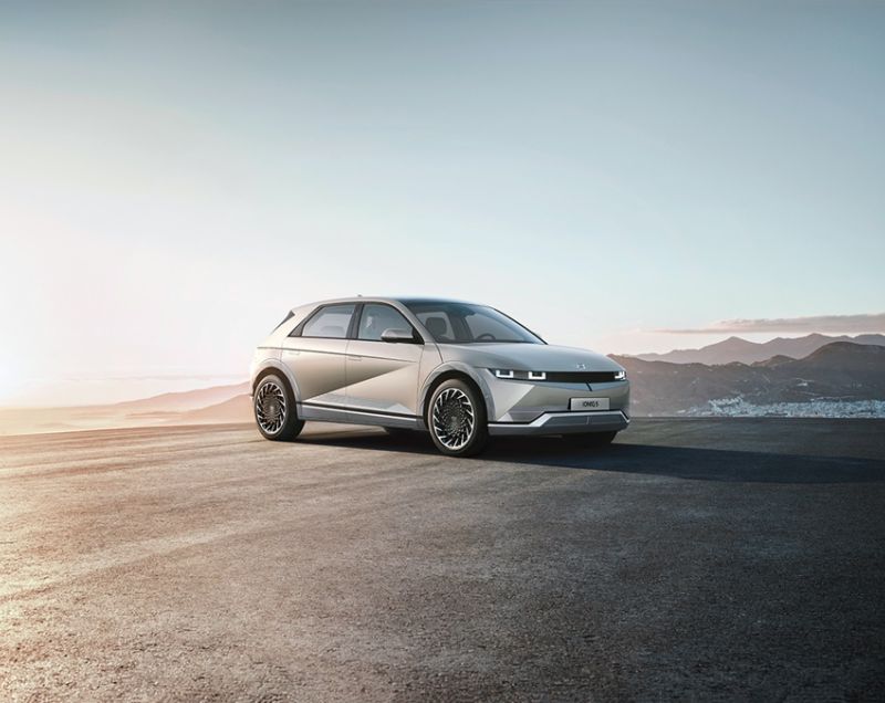 Hyundai IONIQ 5 77.4kWh Lounge, Phantom Black