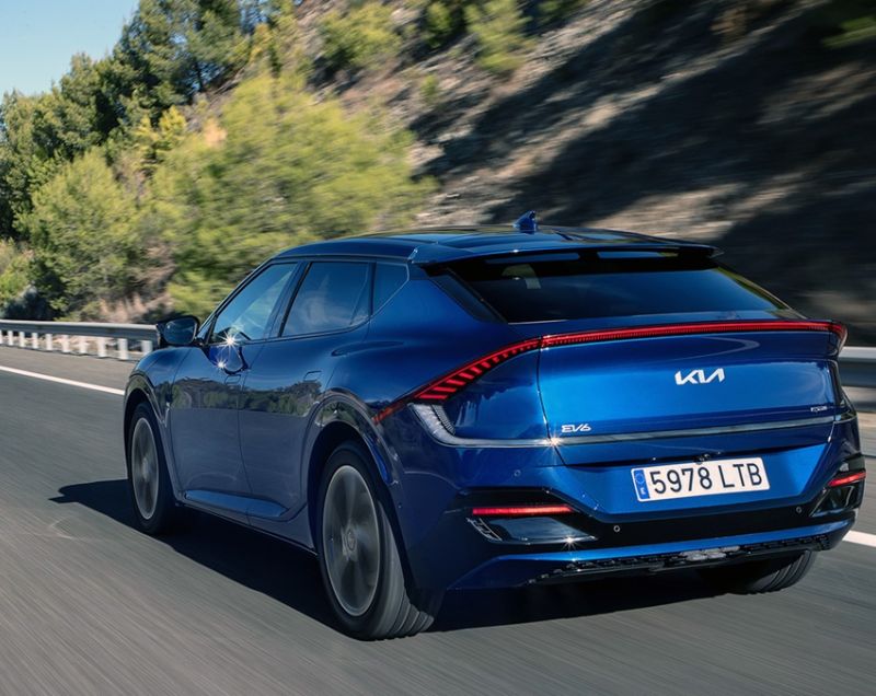Kia EV6* 77.4kWh RWD Plus Advanced, Gravity Blue - SNEL LEVERBAAR