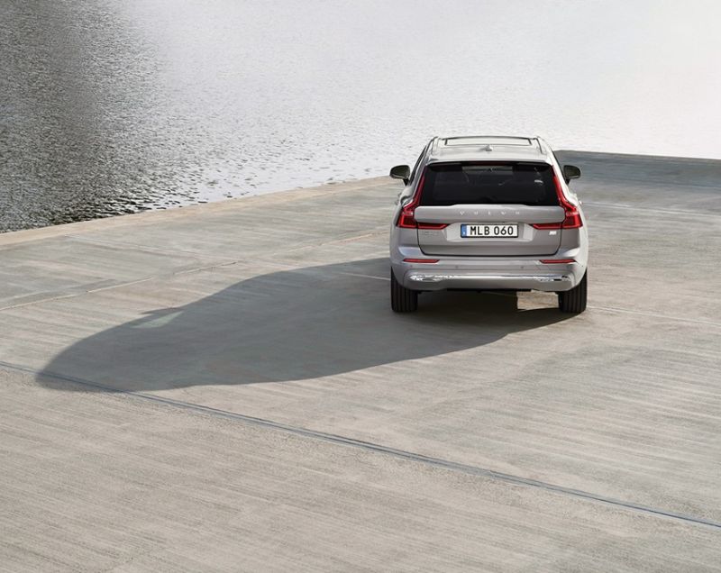 Volvo XC60* 2.0t6 AWD Plug-in Hybrid Business Edition - AANRADER