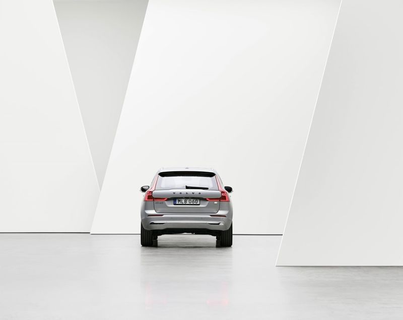 Volvo XC60* 2.0t6 AWD Plug-in Hybrid Business Edition - AANRADER
