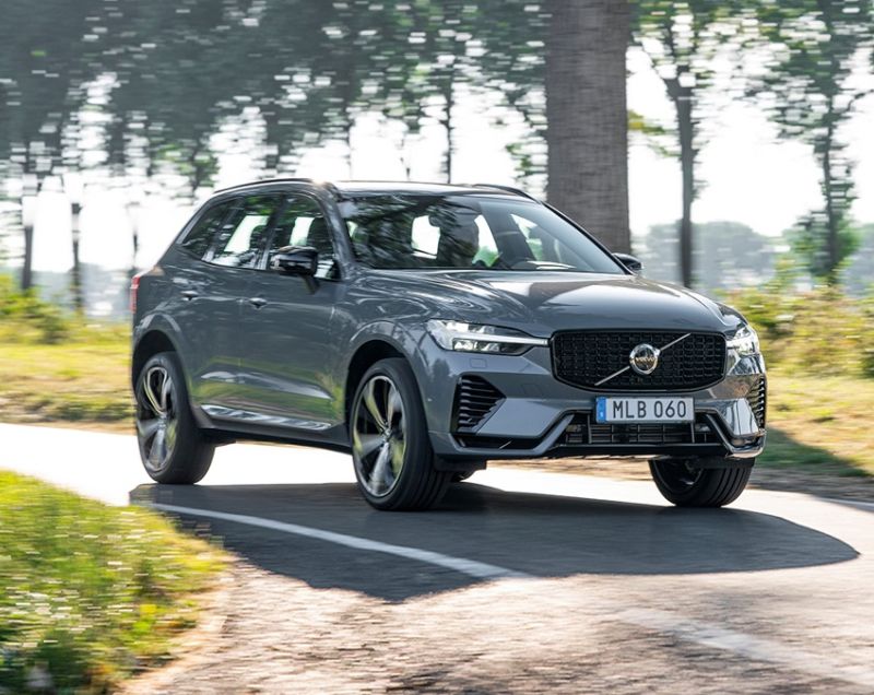 Volvo XC60* 2.0t6 AWD Plug-in Hybrid Essential Edition Bright