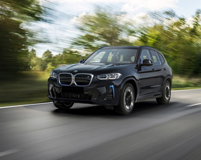 BMW iX3 74.3kWh Executive - RIJKE STANDAARDUITRUSTING