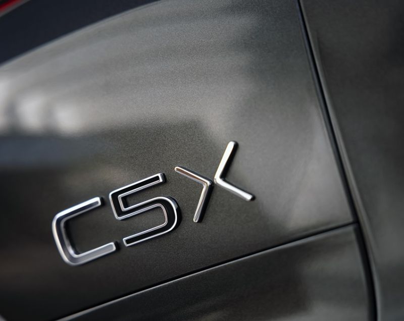 Citroen C5 X 1.2 mhev plus 107kW e-dcs6 aut Citroen C5 X 1.2 mhev plus 107kW e-dcs6 aut