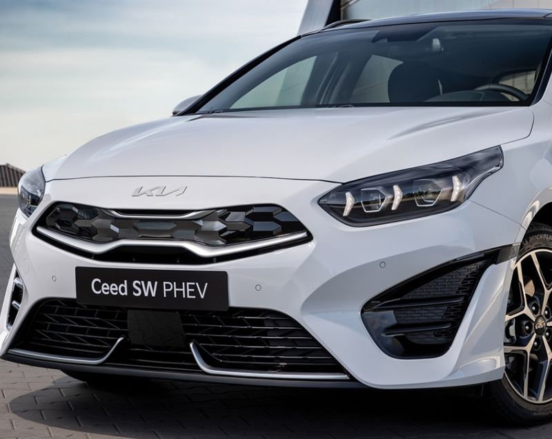 Kia Ceed sportswagon 1.6gdi PHEV DynamicPlusLine, Black Pearl - LAATSTE VOORRAAD