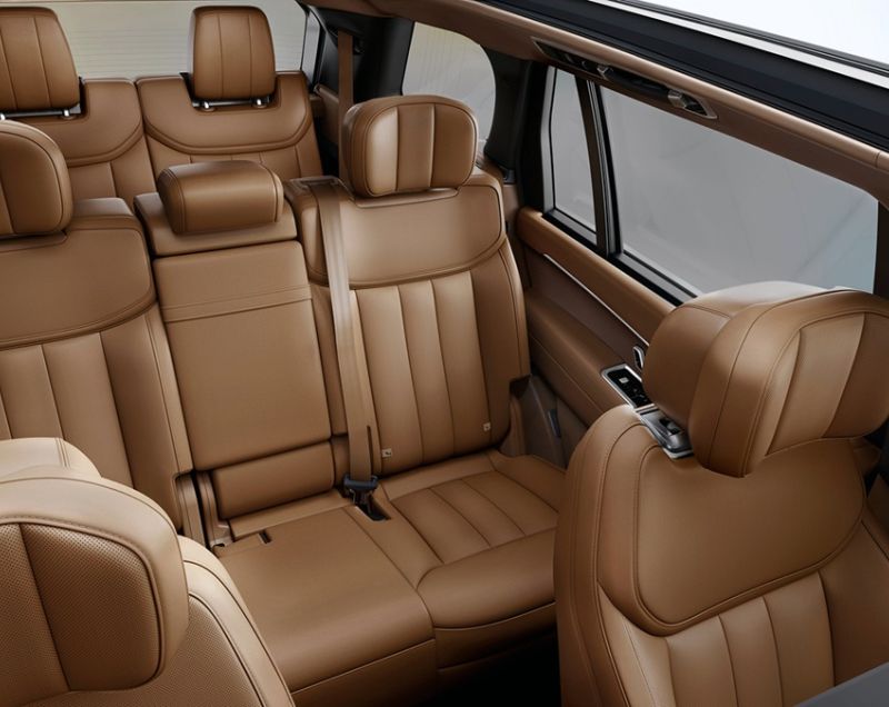 Land Rover Range Rover p615 sv black awd 452kW aut Land Rover Range Rover p615 sv black awd 452kW aut