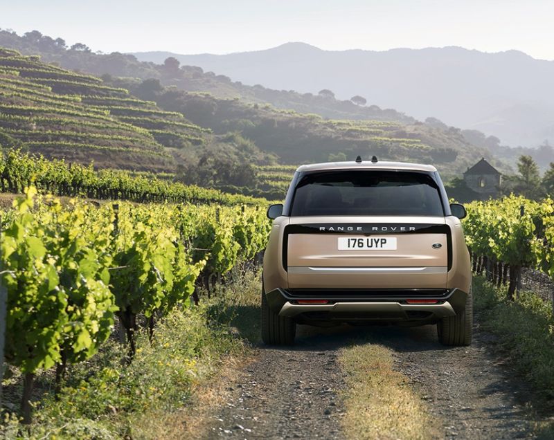 Land Rover Range Rover p530 mhev autobiography lwb 7p awd 390kW aut Land Rover Range Rover p530 mhev autobiography lwb 7p awd 390kW aut