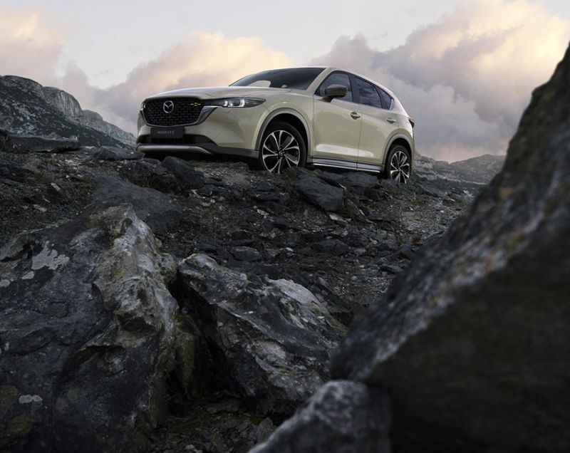 Mazda CX-5 2.0 M Hybrid Exclusive-Line, Deep Crystal Blue + BLACK COMFORT PACK
