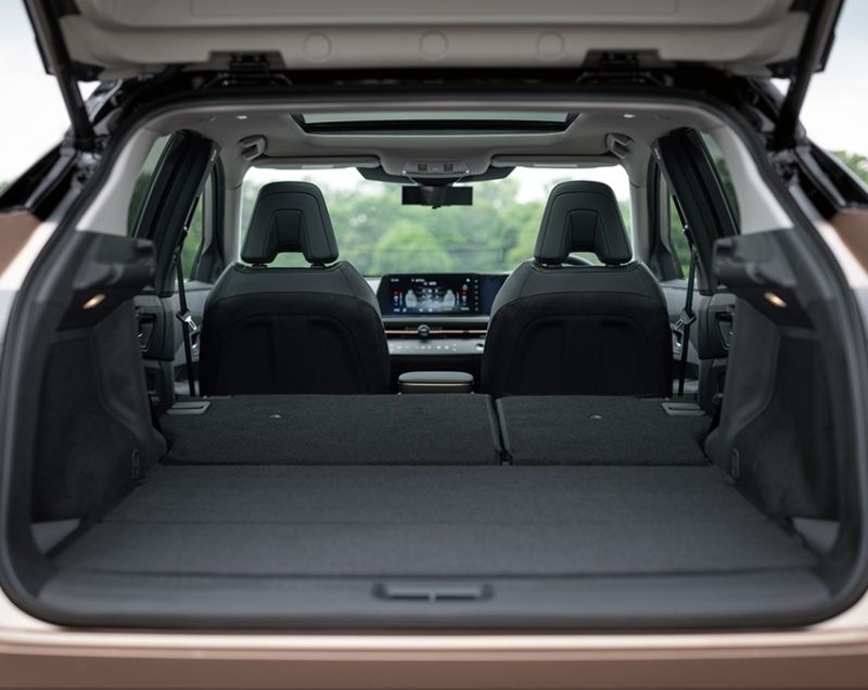 Nissan Ariya 87kWh ev e-40rce nismo 320kW aut Nissan Ariya 87kWh ev e-40rce nismo 320kW aut