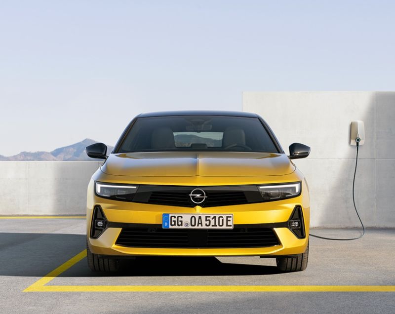 Opel Astra 1.6t Hybrid 180 PK Ultimate - AANRADER