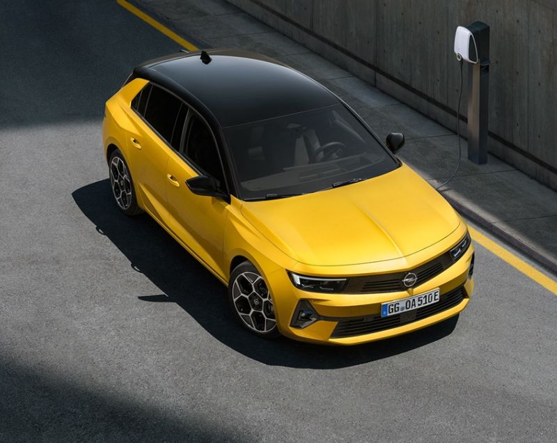 Opel Astra 1.6t Hybrid 225 PK GSe