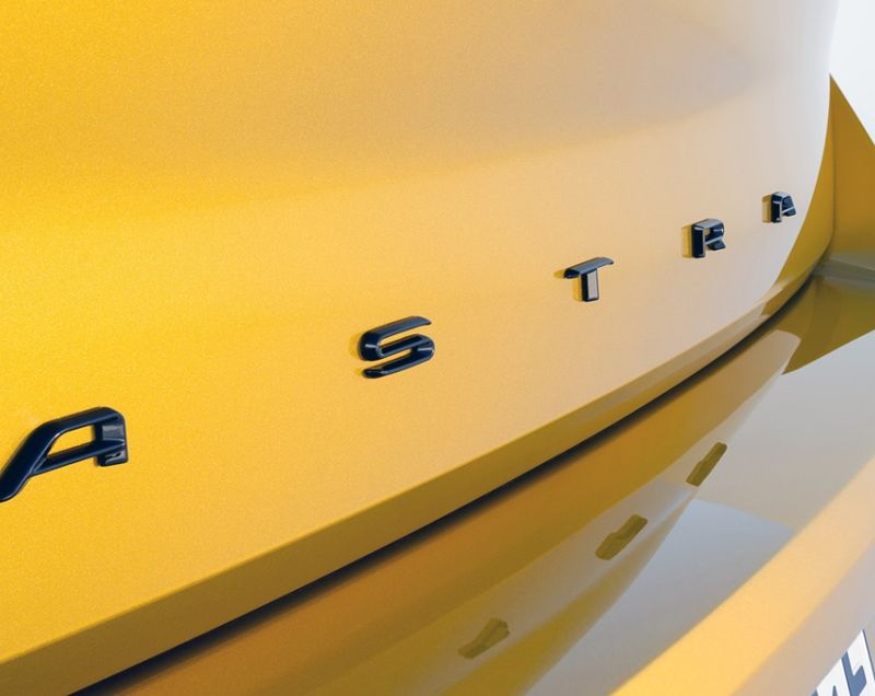 Opel Astra* 1.6t Hybrid 180 PK