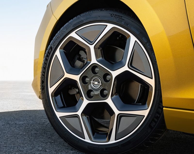 Opel Astra* 54kWh Electric Edition