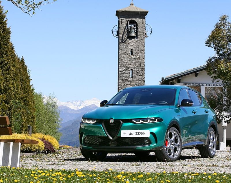 Alfa Romeo Tonale* 1.3t PHEV 280 PK AWD Sprint, Grigio Vesuvio