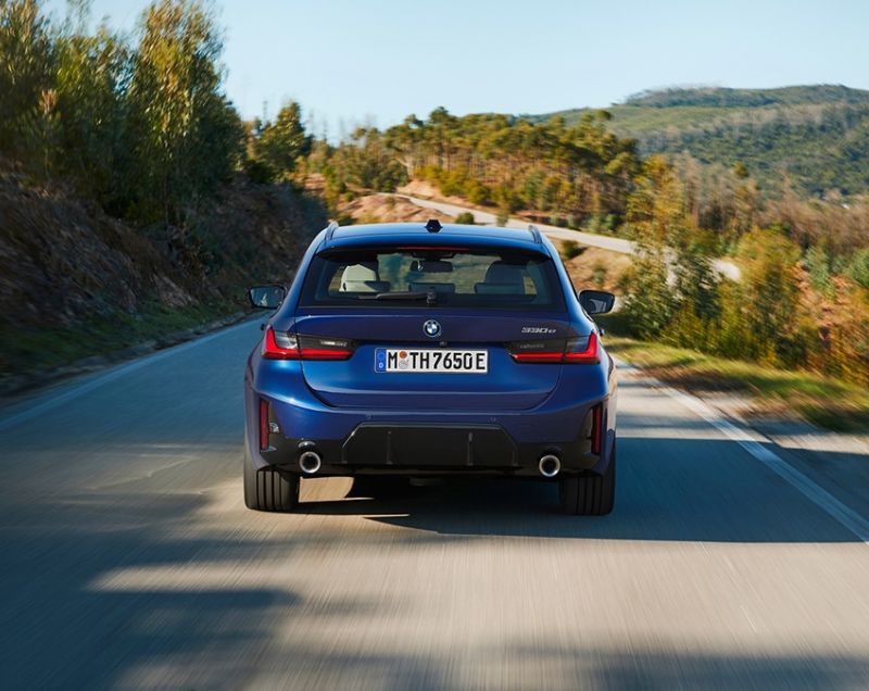 BMW 3-touring 320d mhev 148kW aut