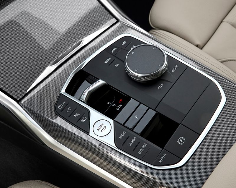 BMW 3 Serie Touring 330e Plug-in Hybrid 215kW