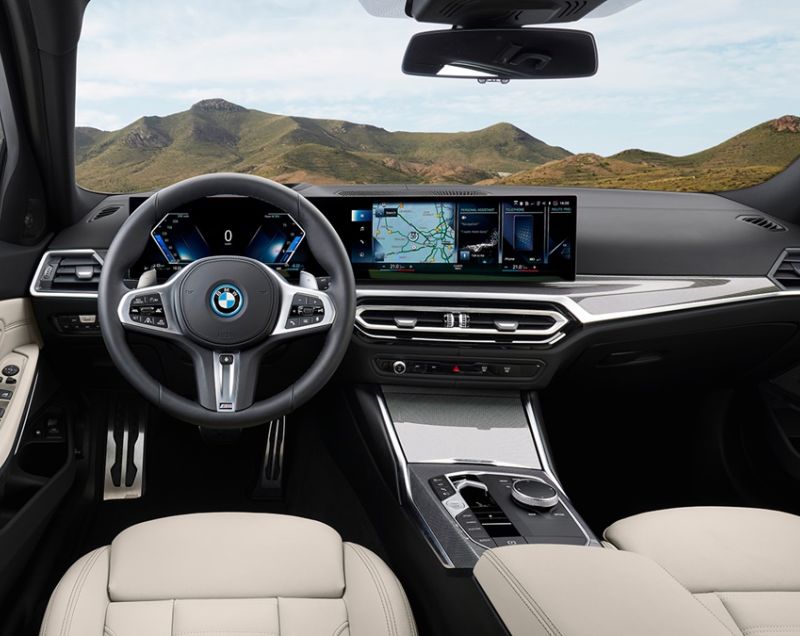 BMW 3 Serie Touring 318i 115kW aut