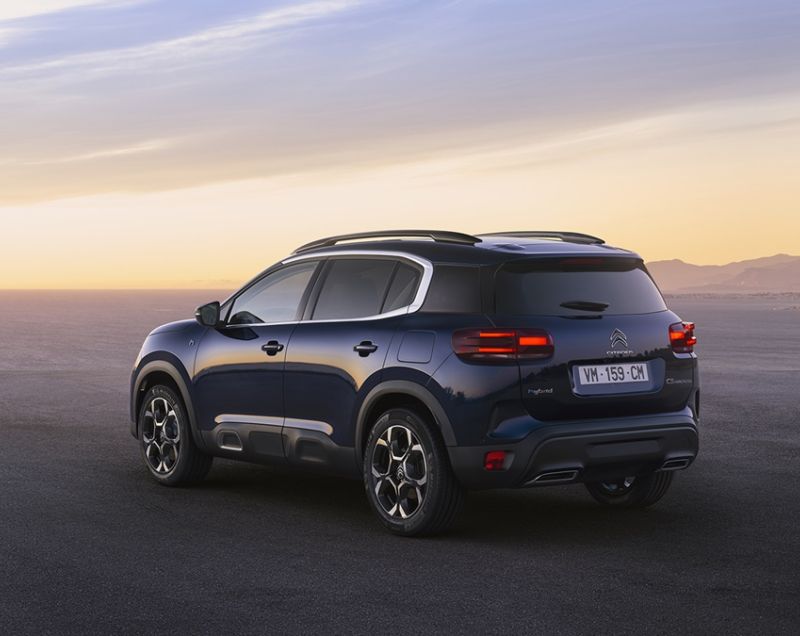 Citroen C5 Aircross 1.2 mhev plus 107kW e-dcs6 aut Citroen C5 Aircross 1.2 mhev plus 107kW e-dcs6 aut