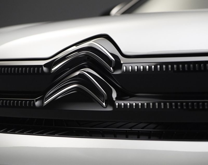 Citroen C5 Aircross 1.2 mhev max 107kW e-dcs6 aut Citroen C5 Aircross 1.2 mhev max 107kW e-dcs6 aut