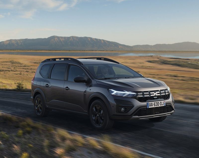 Dacia Jogger* 1.6 hev expression 5p 104kW aut Dacia Jogger* 1.6 hev expression 5p 104kW aut