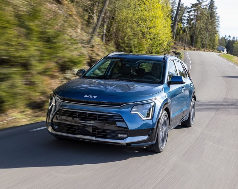 Kia Niro 64.8kWh Light Advanced, Aurora Black Pearl - SNEL LEVERBAAR