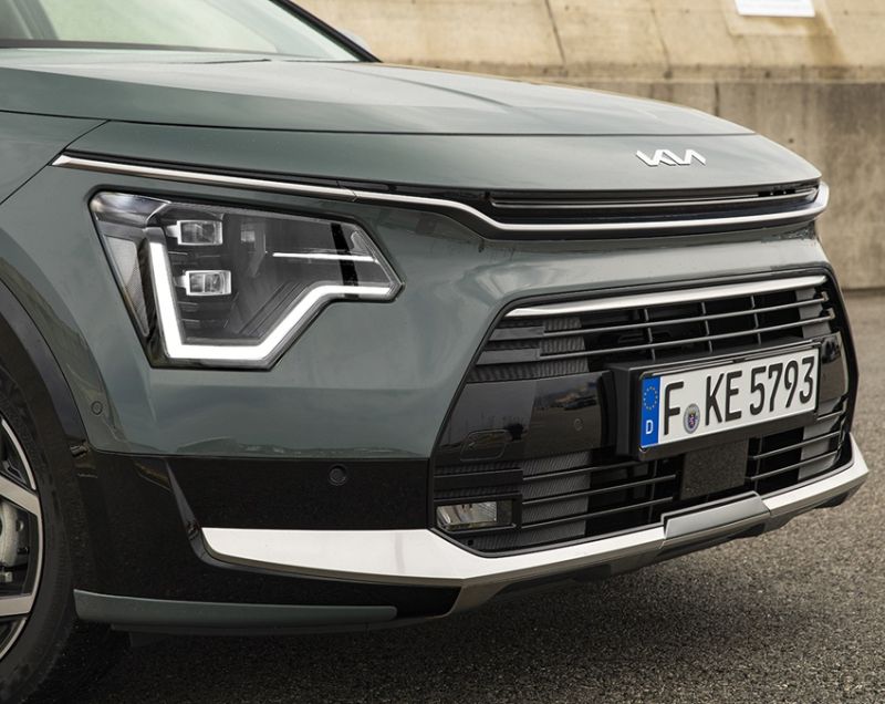 Kia Niro 64.8kWh Light Advanced, Aurora Black Pearl - SNEL LEVERBAAR