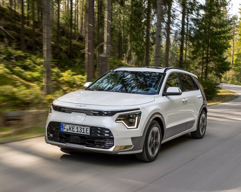 Kia Niro 64.8kWh Light Advanced, Aurora Black Pearl - SNEL LEVERBAAR