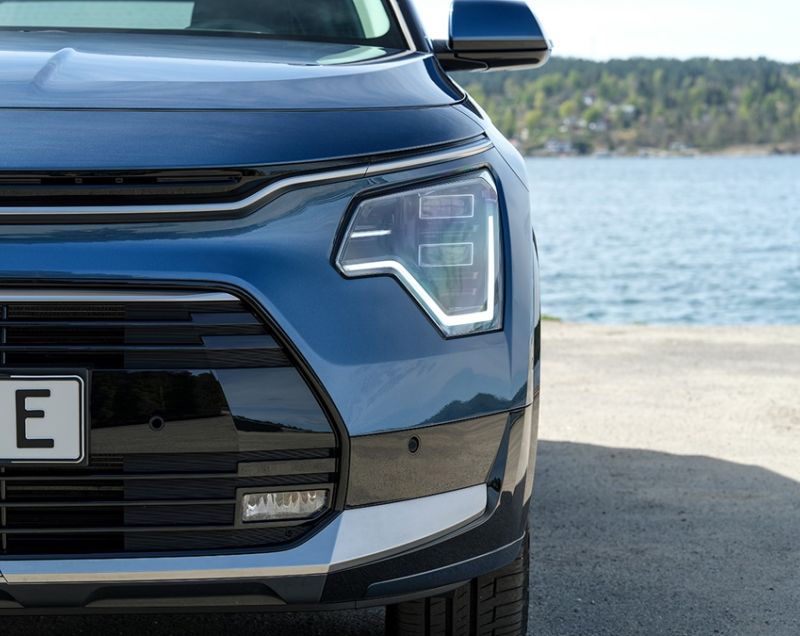 Kia Niro 1.6gdi Hybrid DynamicLine, Clear White Kia Niro 1.6gdi Hybrid DynamicLine, Clear White