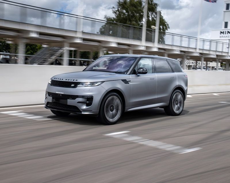 Land Rover Range Rover Sport p635 sv carbon 467kW aut