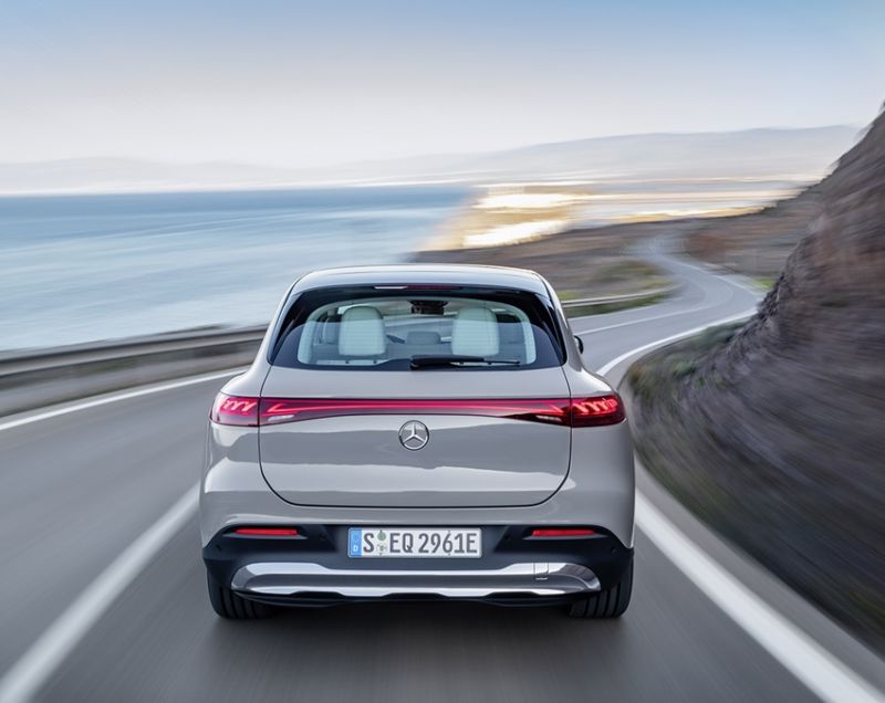 Mercedes-Benz EQS SUV 118kWh ev 450 amg line 4matic 265kW aut