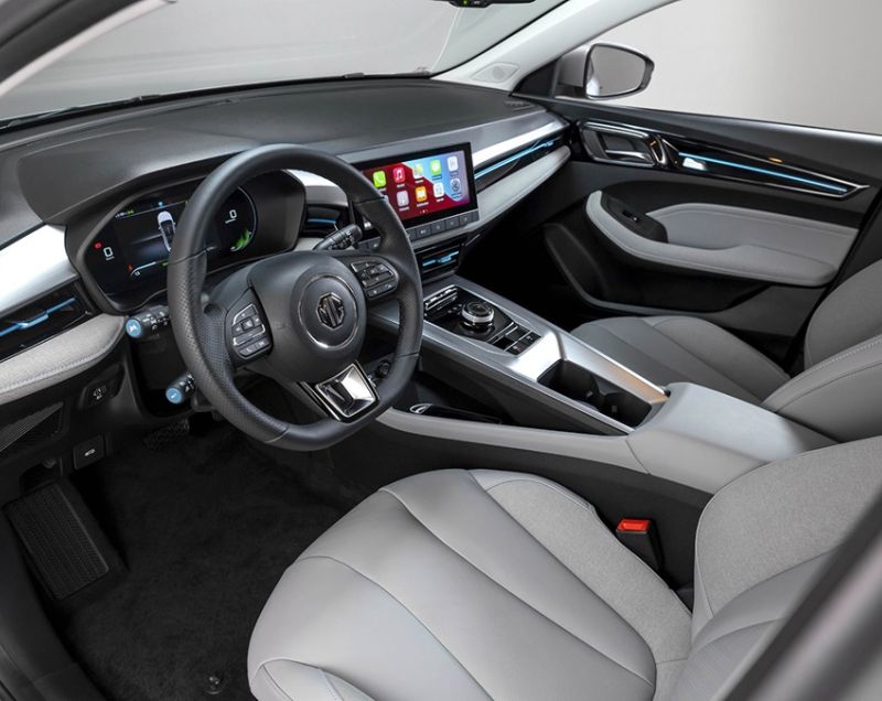 MG 5 50.3kWh Standard Range Luxury, Dover White - DIRECT LEVERBAAR!