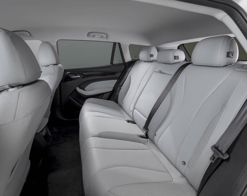 MG 5 50.3kWh Standard Range Luxury, Dover White - DIRECT LEVERBAAR!