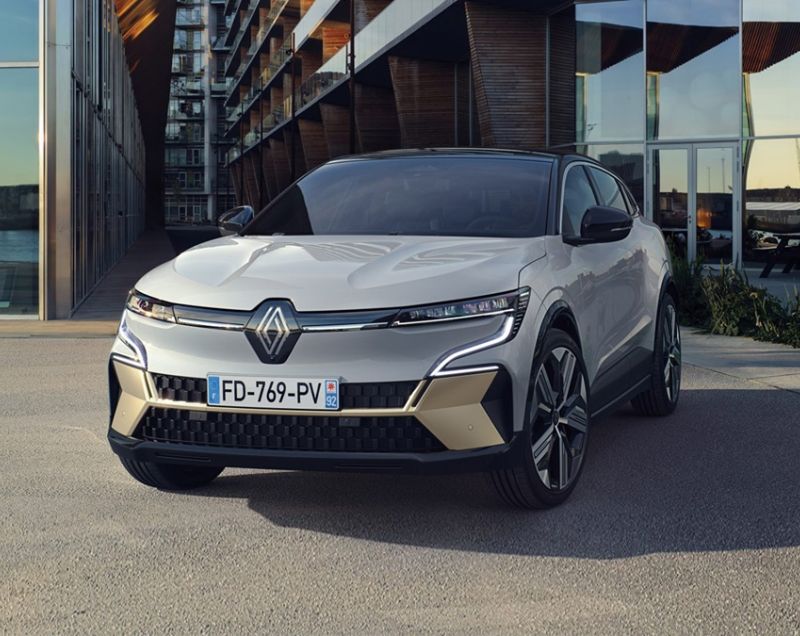 Renault Megane E-Tech 60kWh ev comfort range iconic 160kW aut Renault Megane E-Tech 60kWh ev comfort range iconic 160kW aut