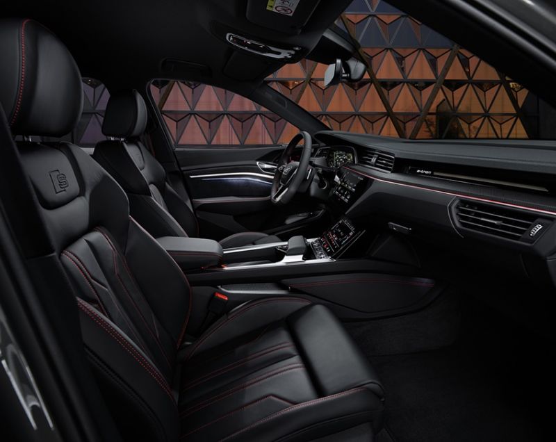 Audi Q8 e-tron 115kWh 55 quattro Advanced edition