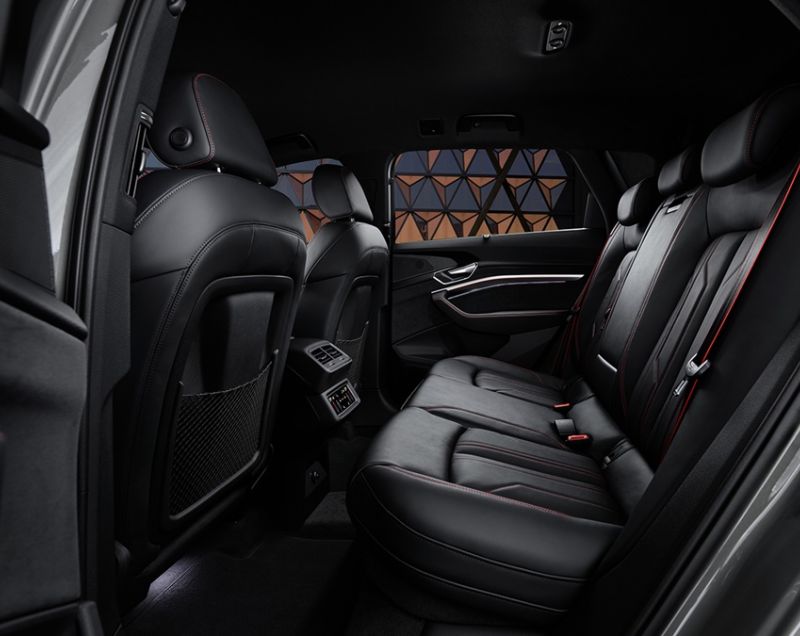 Audi Q8 e-tron 115kWh 55 quattro Advanced edition