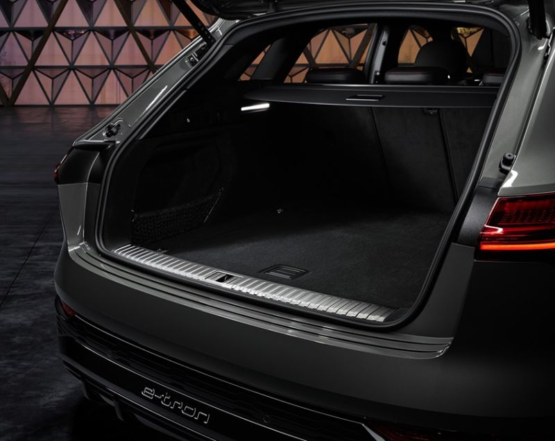 Audi Q8 e-tron 115kWh 55 quattro Advanced edition