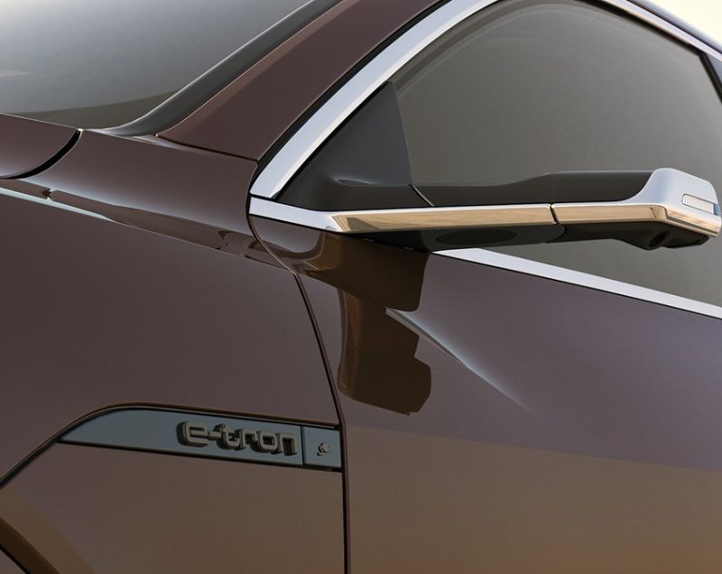 Audi Q8 sportback e-tron 95kWh 50 edition quattro - COMPLEET VERNIEUWD!