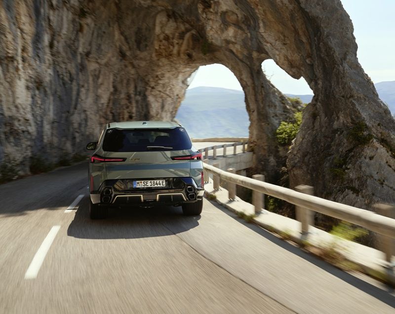 BMW XM 50e phev awd 350kW aut BMW XM 50e phev awd 350kW aut