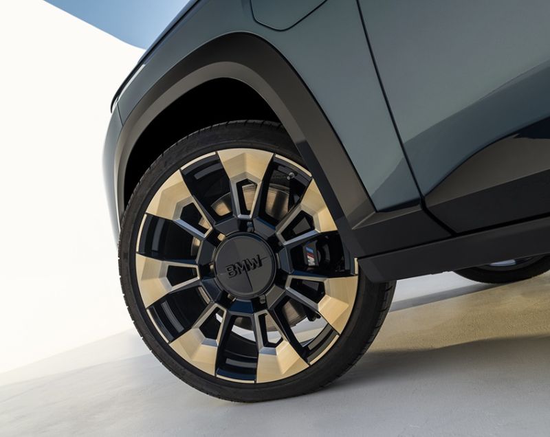 BMW XM 50e phev awd 350kW aut