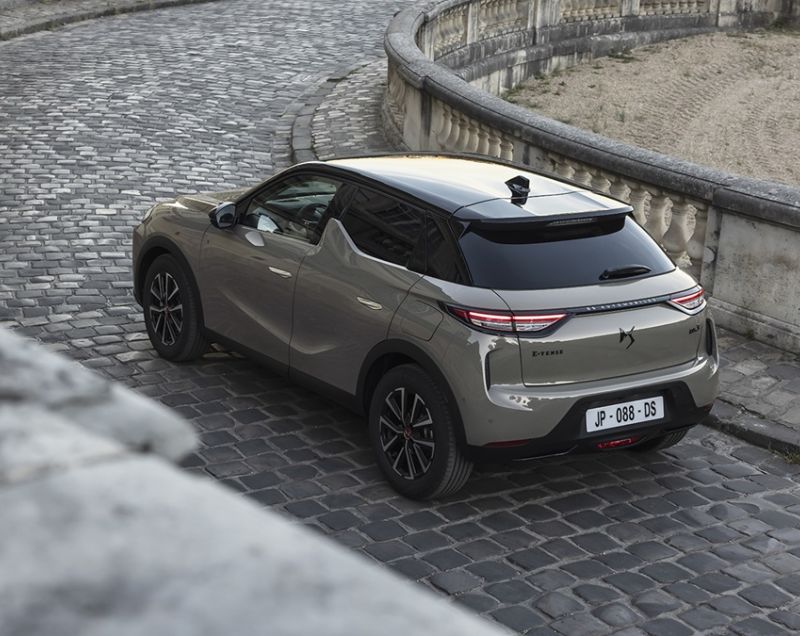 DS DS3 54kWh ev e-tense ligne business 115kW aut DS DS3 54kWh ev e-tense ligne business 115kW aut