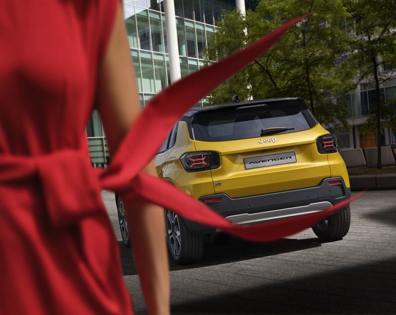 Jeep Avenger 1.2t mhev longitude 81kW aut Jeep Avenger 1.2t mhev longitude 81kW aut