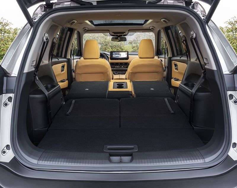 Nissan X-trail 1.5 e-4ORCE Tekna, Pearl White + SUN PACK Nissan X-trail 1.5 e-4ORCE Tekna, Pearl White + SUN PACK