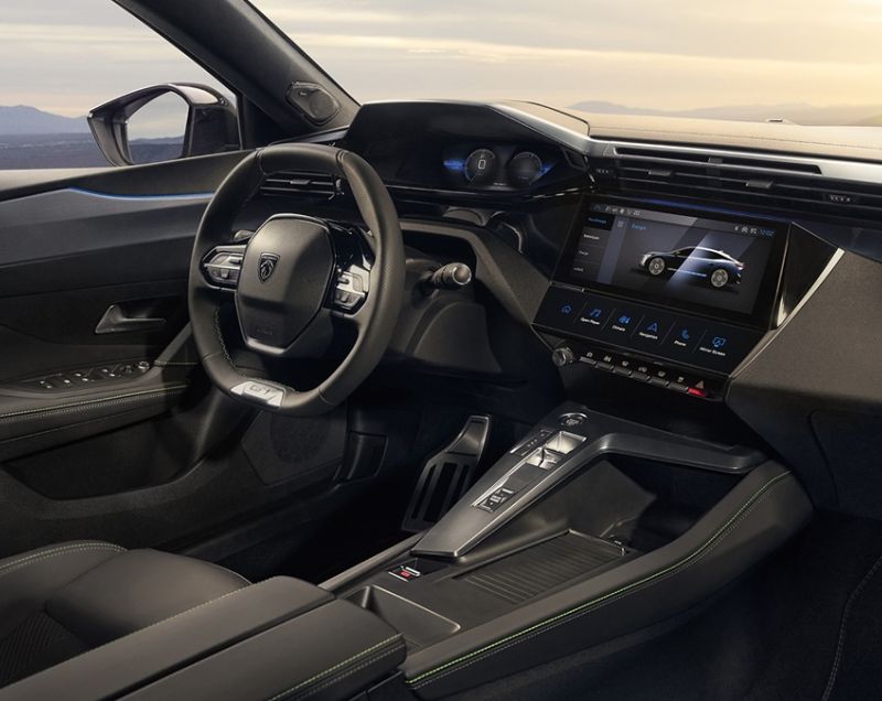 Peugeot 408 58kWh ev allure 157kW aut