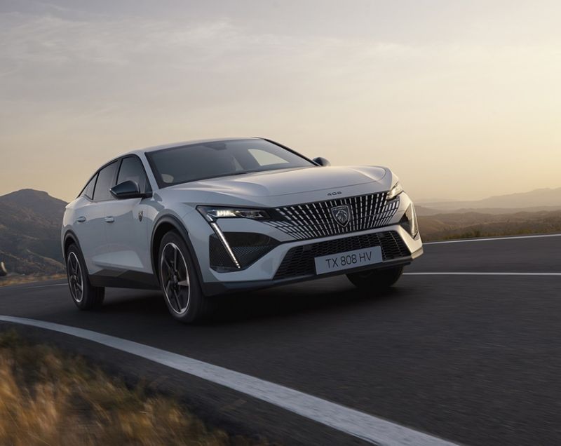 Peugeot 408 1.6 HYbrid 225 GT - TOPUITVOERING
