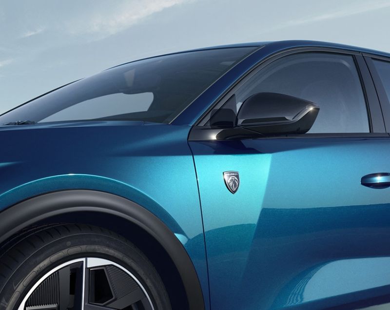 Peugeot 408 1.6 HYbrid 180 Allure Avantage