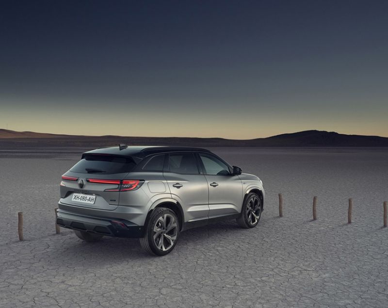 Renault Austral 1.2 Mild Hybrid Advanced 130 Techno, Gris Schiste + AROUND VIEW CAMERA