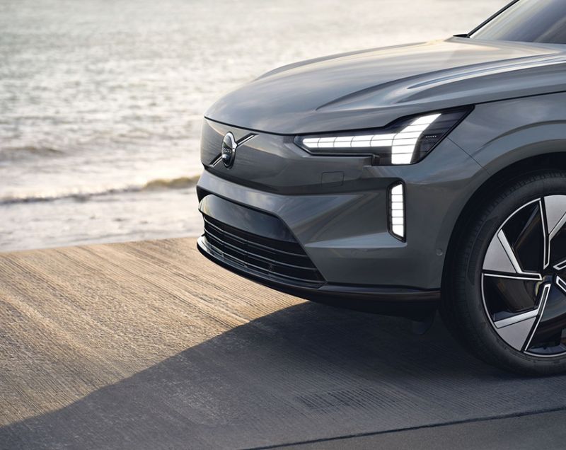 Volvo EX90 104kWh Single Motor Core Volvo EX90 104kWh Single Motor Core