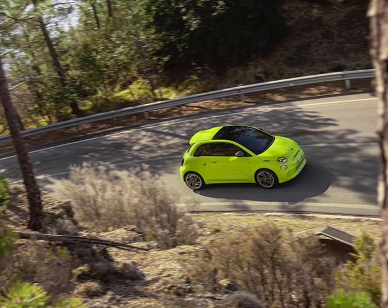 Abarth 500E 42kWh ev urban 114kW aut
