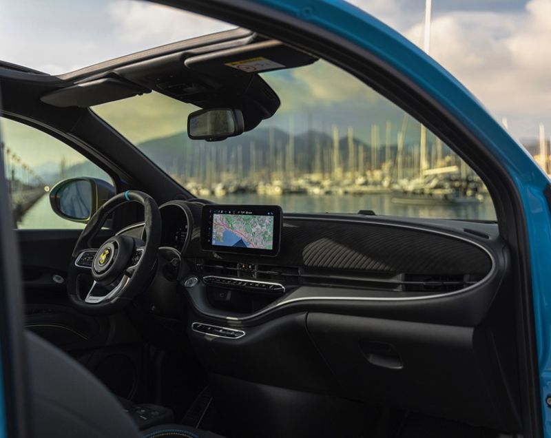 Abarth 500E cabrio 42kWh ev urban 114kW aut